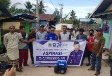 M. Nasiruddin Anggota DPRD Provinsi Kaltim Serahkan Bantuan Kepada Nelayan Bontang Dan Kutim