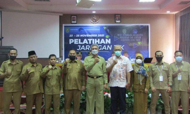 Diskominfo Perstik Latih SDM TIK Seluruh OPD Dilingkungan Pemkab Kutim