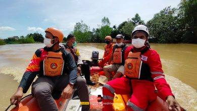 Tim Sar Gabungan Menyusuri Sungai Sangatta Untuk Mencari Korban