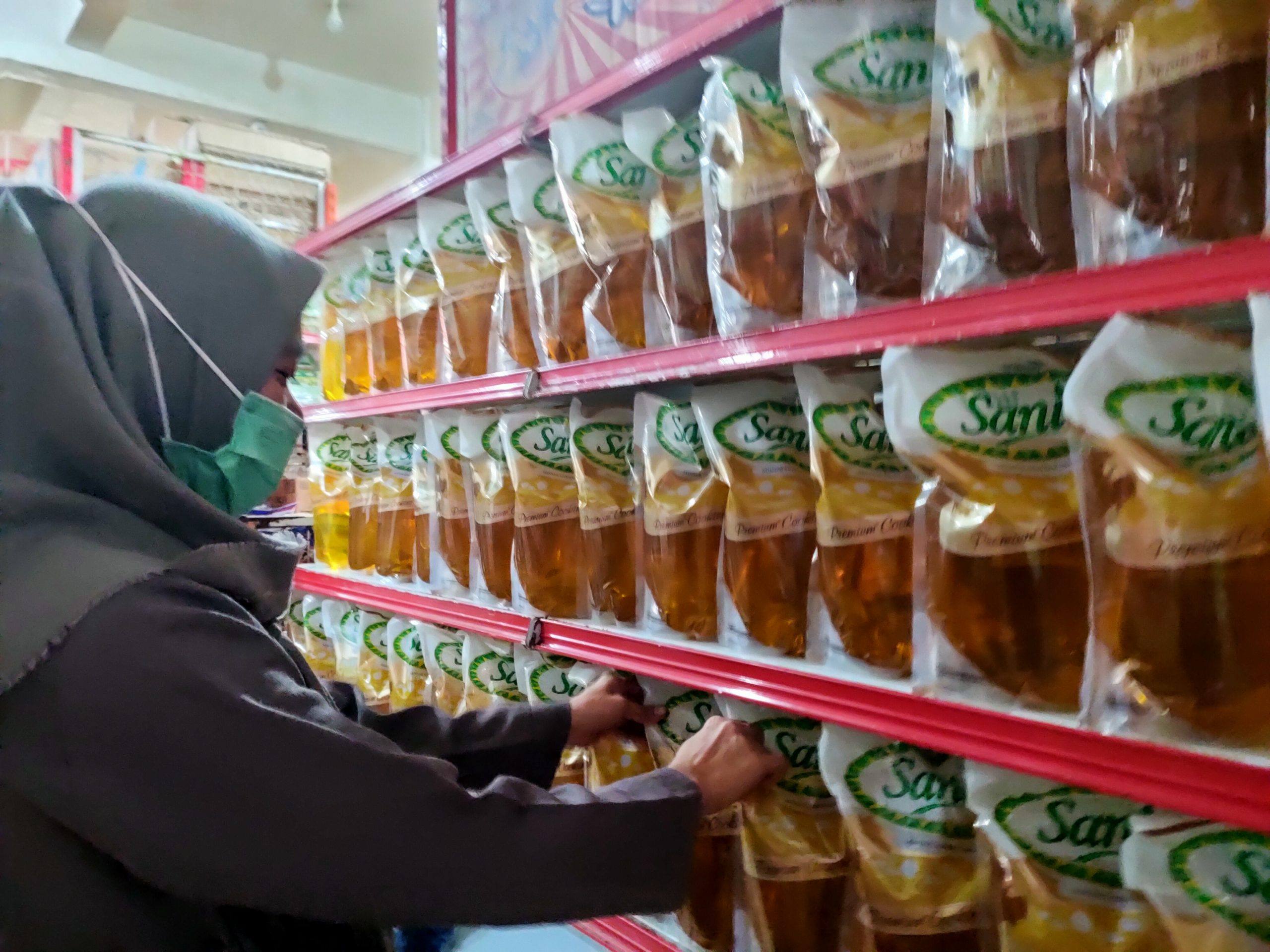 Ini 2 Toko Yang Menjual Minyak Goreng Rp14 Ribu di Kutim - Upnews.id