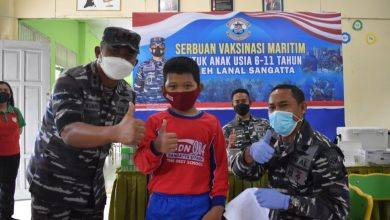 Danlanal Sangatta Langsung Memantau Pelaksanaan Vaksinasi Anak