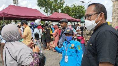 Pemkab Kutim Distribusikan 18.000 Liter Minyak Goreng