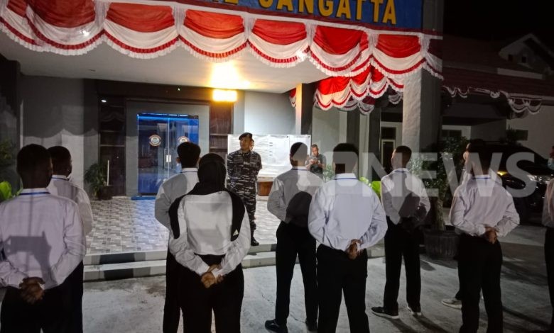 Danlanal Melepas 10 Calon Siswa Bintara dan Tamtama.jpeg