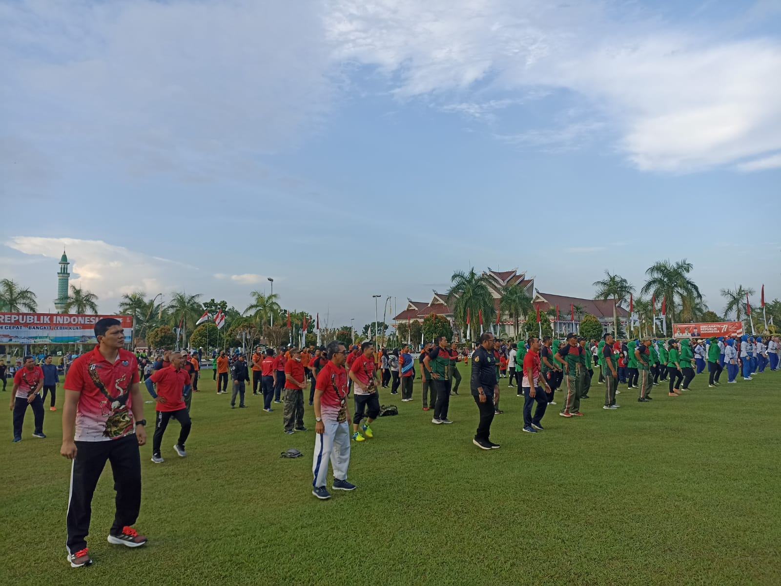 Upnews.id, Jalan Sehat Lanal Sangatta