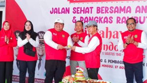 Puncak HUT RI, BPKAD Gelar Jalan Santai Bersama anak Yatim Piatu1