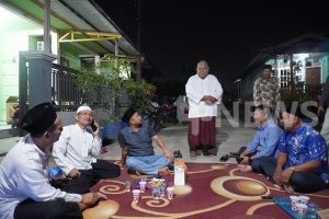Ramadhani Semenisasi Gang Mushollah, Warga Gelar Syukuran di Jalan4