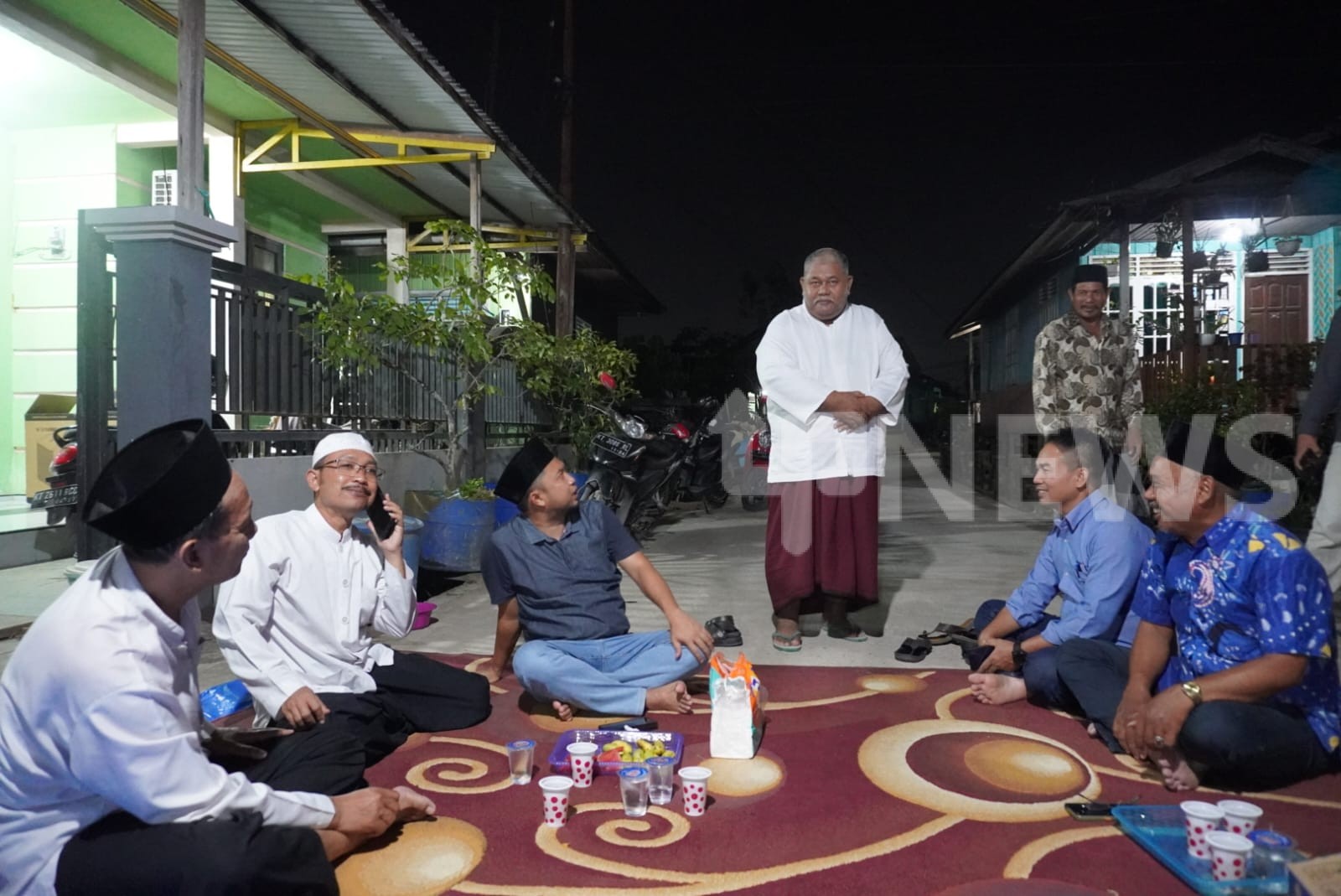 Ramadhani Semenisasi Gang Mushollah, Warga Gelar Syukuran di Jalan4