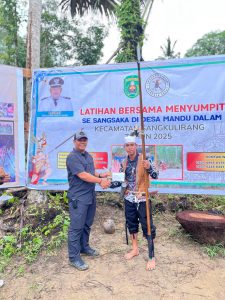 Pertahankan Tradisi, Pemdes Mandu Dalam Gelar Latihan dan Lomba Sumpit3